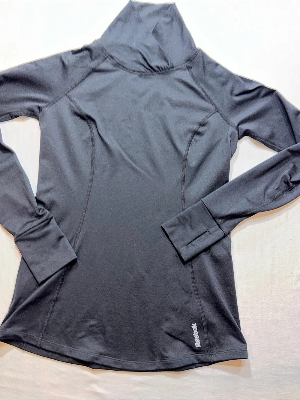 Reebok PlayDry Long Sleeve Athletic Top Size Medium